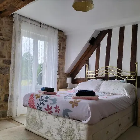 Πανσιόν Domaine Florel 3*
